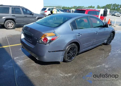 2011 Nissan Altima 2.5 S z USA, uszkodzony, nr VIN 1N4AL2AP0BN425149